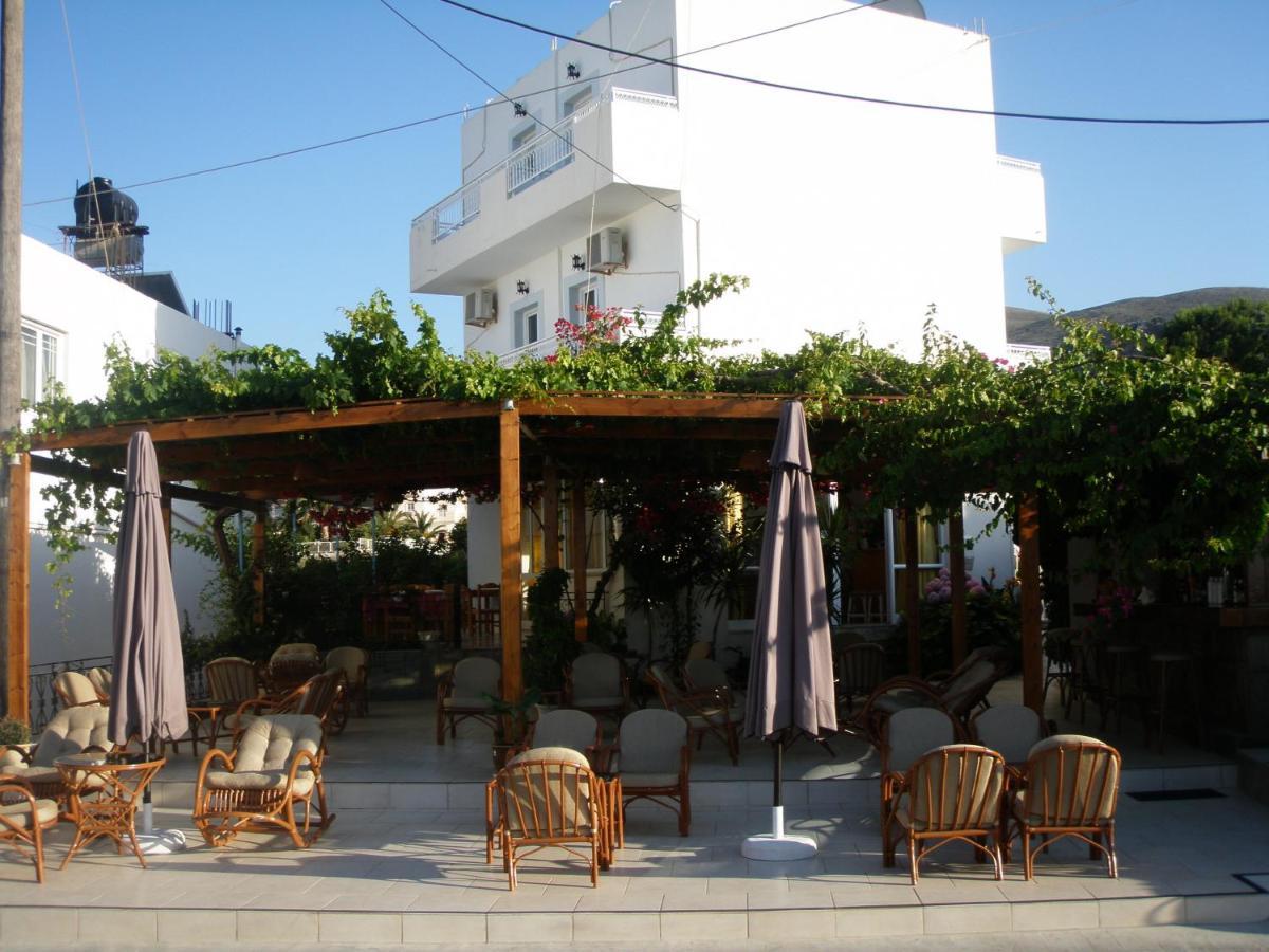 Alexandra Rooms Mália Exterior foto